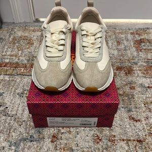 Tory Burch Good Luck Trainer French Pearl/DulceDe Leche/Biscotti 700